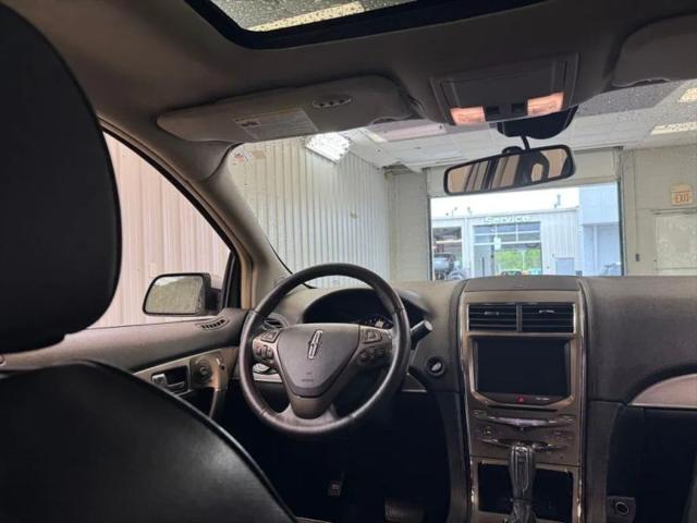 2015 Lincoln MKX Base