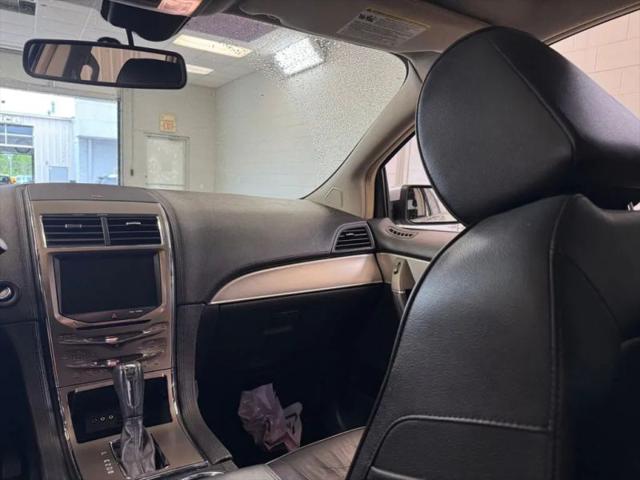 2015 Lincoln MKX Base