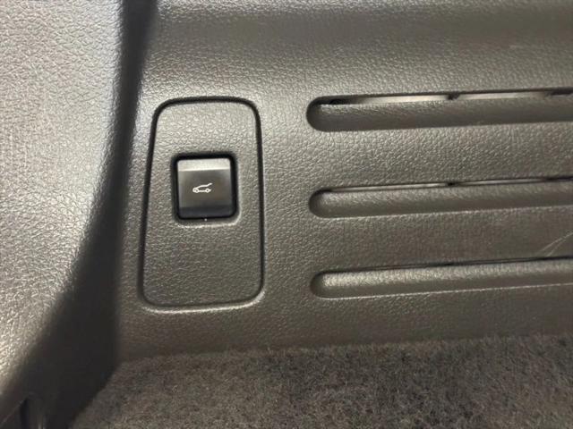 2015 Lincoln MKX Base