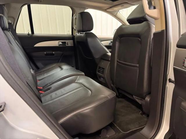 2015 Lincoln MKX Base
