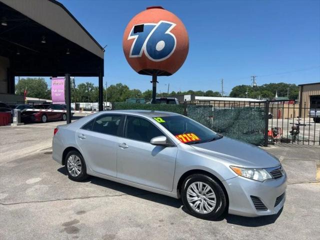 2012 Toyota Camry SE for sale in Hueytown, AL