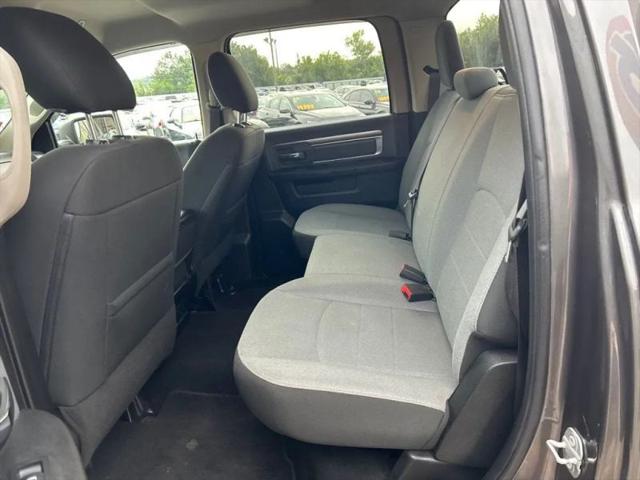 2021 Ram 1500 SLT Crew Cab 4x2 64 Box
