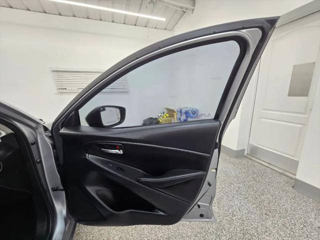 2016 Scion iA Base