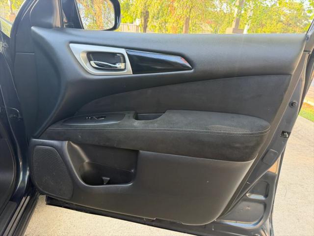 2016 Nissan Pathfinder S