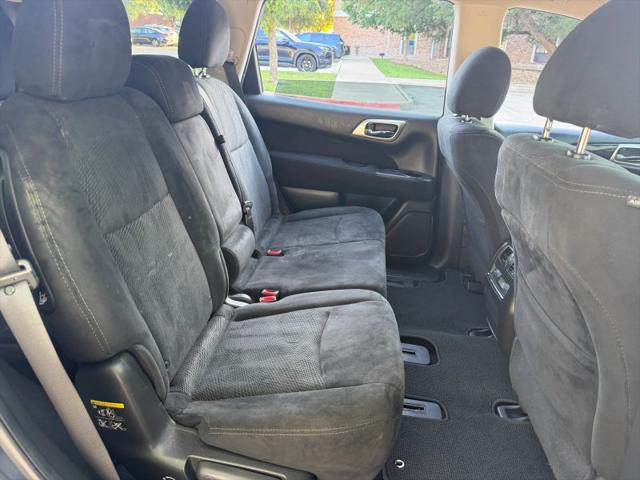 2016 Nissan Pathfinder S