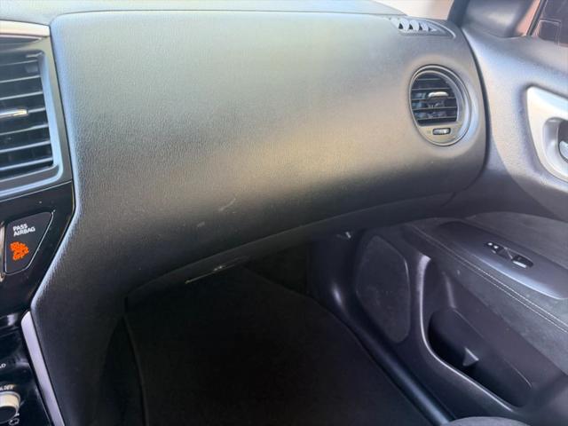 2016 Nissan Pathfinder S