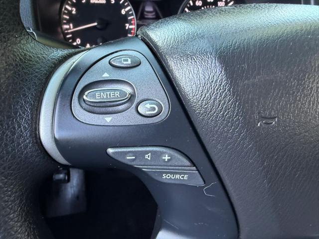 2016 Nissan Pathfinder S