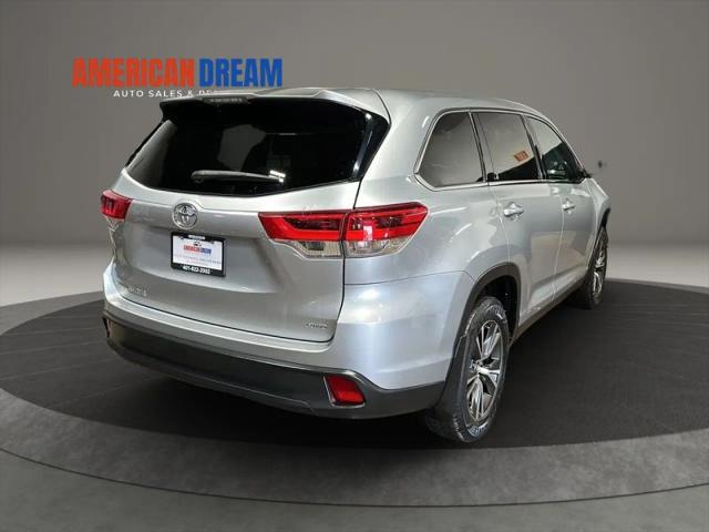 2019 Toyota Highlander LE