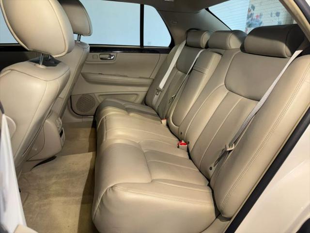 2011 Cadillac DTS Luxury Collection