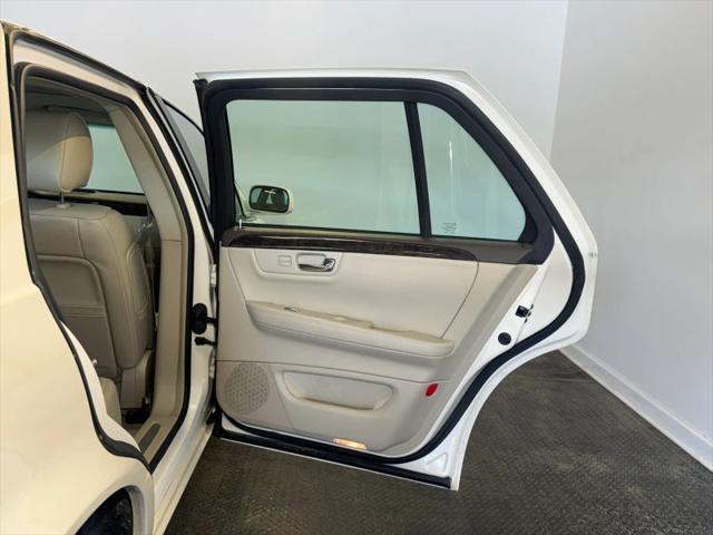 2011 Cadillac DTS Luxury Collection