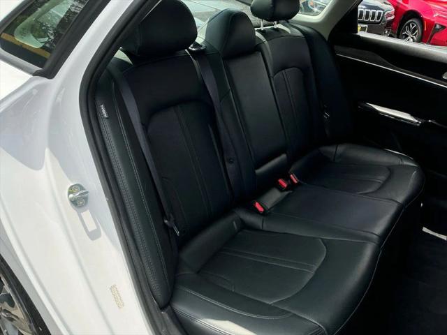 2022 Kia K5 EX