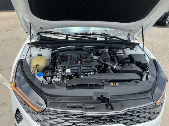 2022 Kia K5 EX