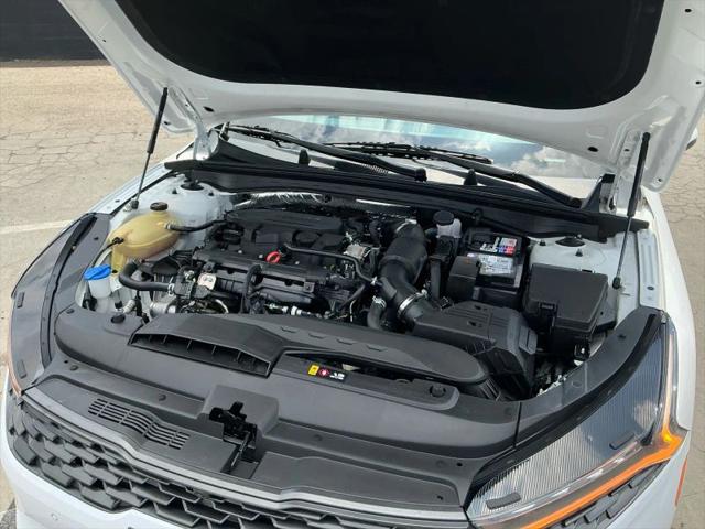 2022 Kia K5 EX