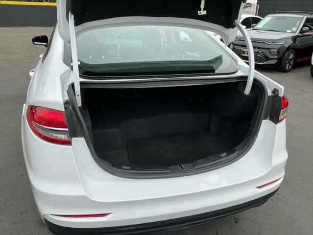 2019 Ford Fusion Hybrid SE