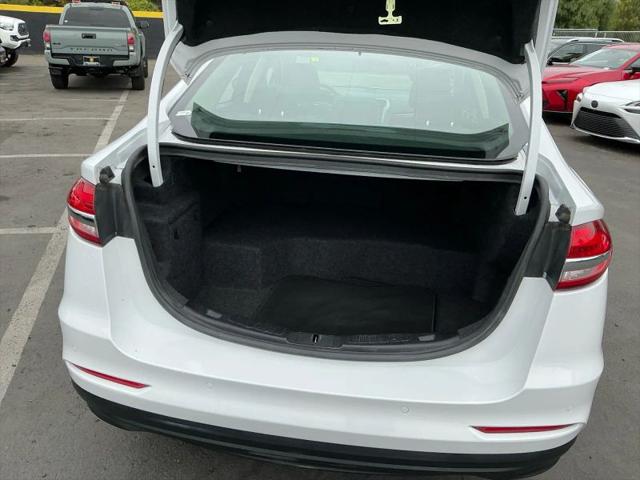 2019 Ford Fusion Hybrid SE