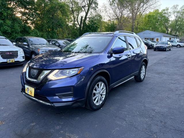 2017 Nissan Rogue SV for sale in Batavia, IL
