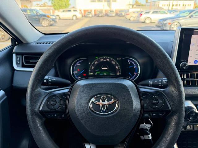 2023 Toyota RAV4 Hybrid LE