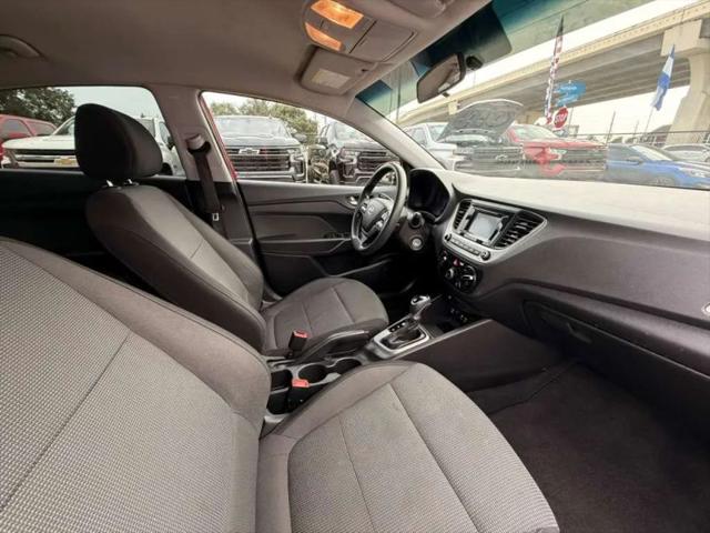 2019 Hyundai Accent SE