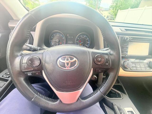 2017 Toyota RAV4 XLE