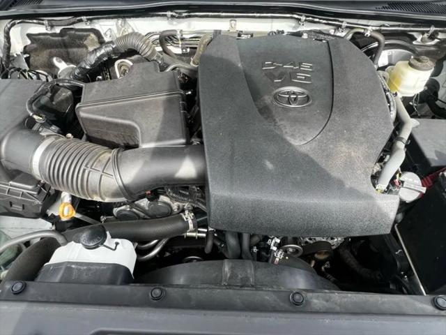 2022 Toyota Tacoma SR5 V6