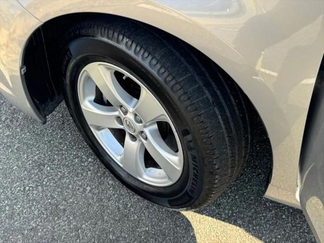 2017 Toyota Sienna LE 8 Passenger