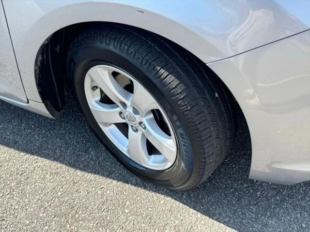 2017 Toyota Sienna LE 8 Passenger