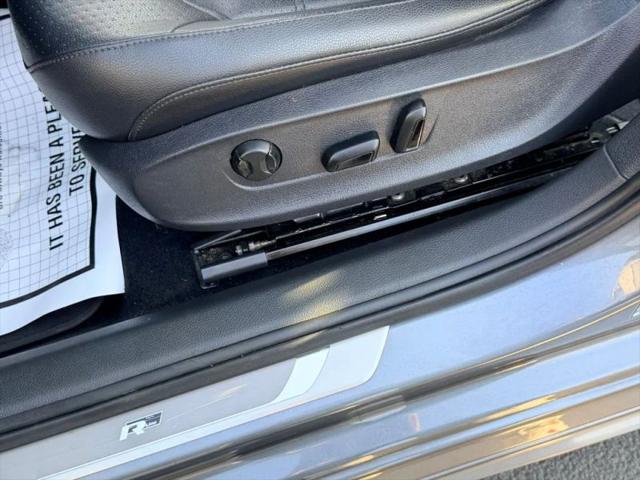2019 Volkswagen Passat 2.0T SE R-Line