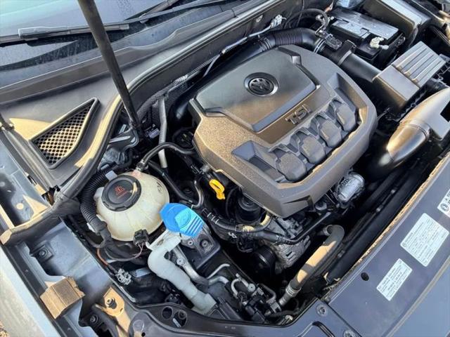 2019 Volkswagen Passat 2.0T SE R-Line
