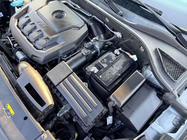 2019 Volkswagen Passat 2.0T SE R-Line