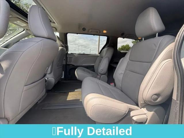 2019 Toyota Sienna XLE 7 Passenger