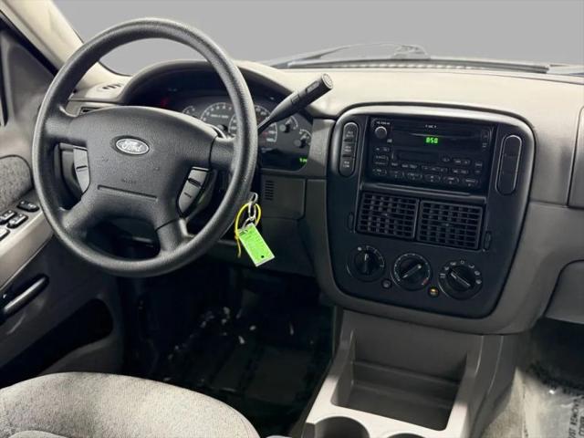 2002 Ford Explorer XLS