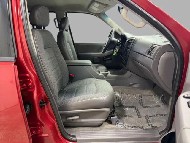 2002 Ford Explorer XLS