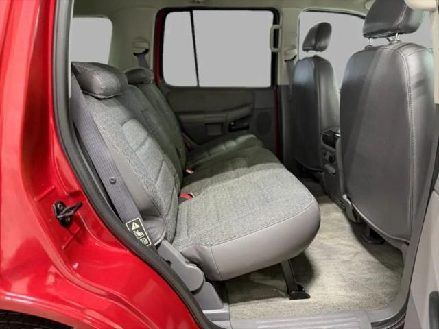 2002 Ford Explorer XLS