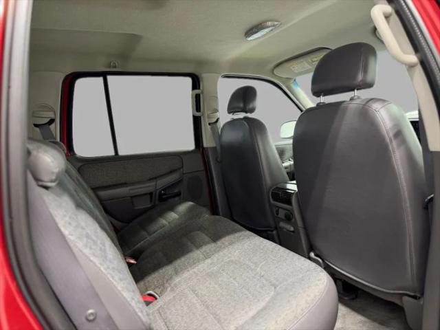2002 Ford Explorer XLS