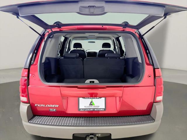 2002 Ford Explorer XLS