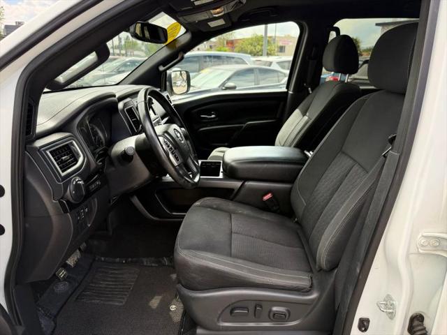 2019 Nissan Titan SV
