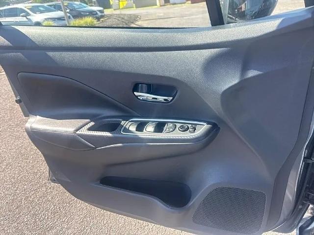 2024 Nissan Versa 1.6 SR