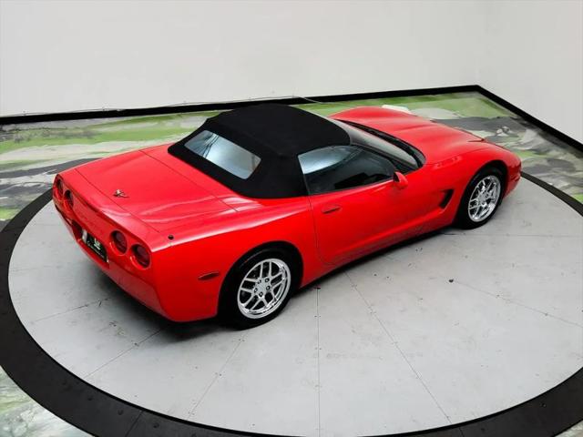 2000 Chevrolet Corvette Base