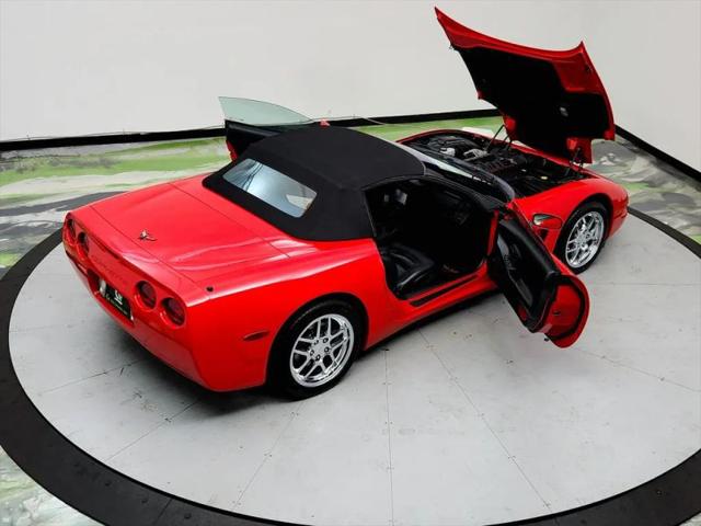 2000 Chevrolet Corvette Base