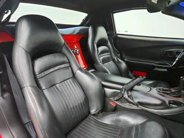 2000 Chevrolet Corvette Base