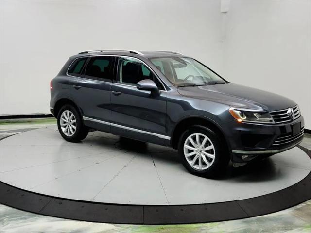 2016 Volkswagen Touareg VR6 Sport