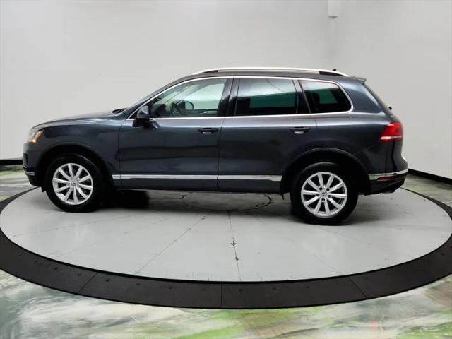 2016 Volkswagen Touareg VR6 Sport