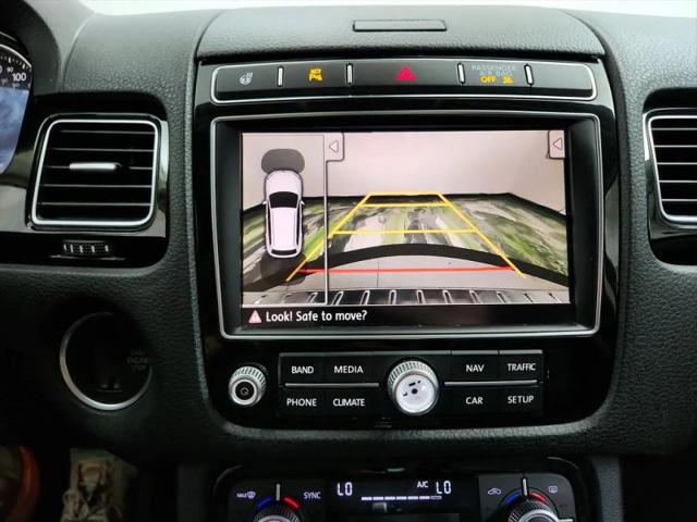 2016 Volkswagen Touareg VR6 Sport