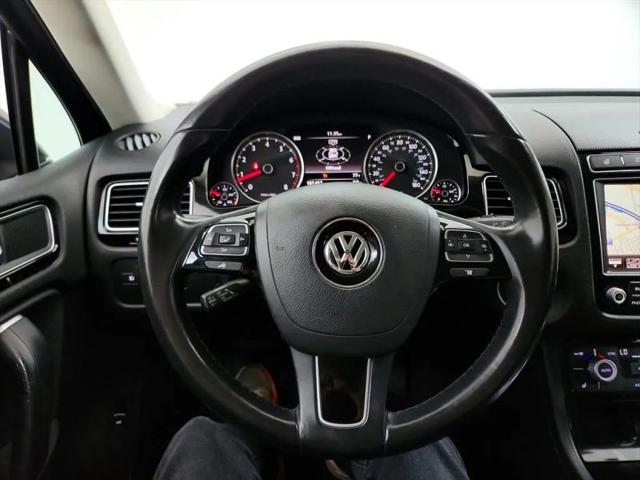 2016 Volkswagen Touareg VR6 Sport
