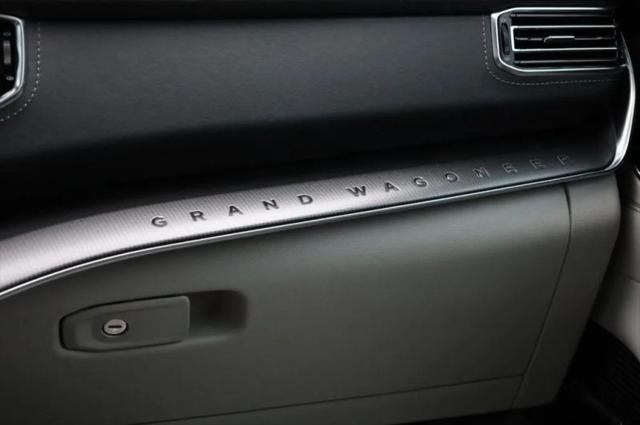 2026 Jeep Grand Wagoneer Summit Obsidian 4x4