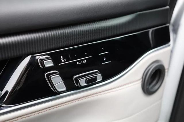 2026 Jeep Grand Wagoneer Summit Obsidian 4x4