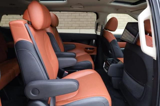 2024 Kia Carnival MPV SX Prestige