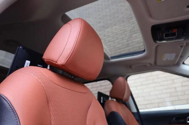 2024 Kia Carnival MPV SX Prestige