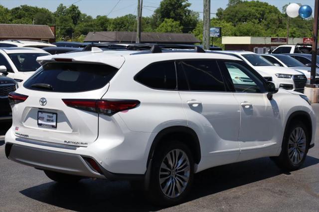 2022 Toyota Highlander Platinum