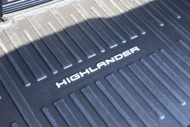 2022 Toyota Highlander Platinum